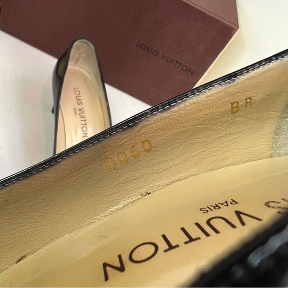 Louis Vuitton Kitten heel pump. Size 8 - Picture 7 of 10